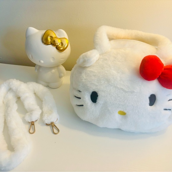 Hello Kitty Furry Crossbody Bag